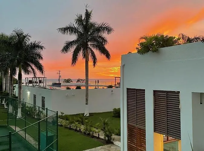 Casa Tortuga With Pool, Hot Tub, Gym, Tennis Court Palmar 1m Cozumel
